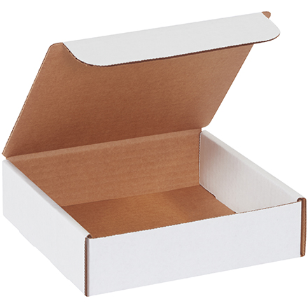 7 x 7 x 2" White Literature Mailers